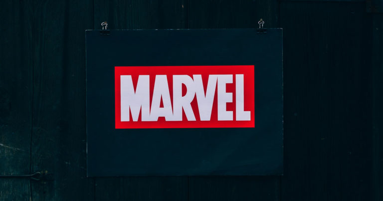 MARVEL、マーベル、アベンジャーズ