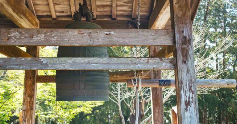 お寺の鐘