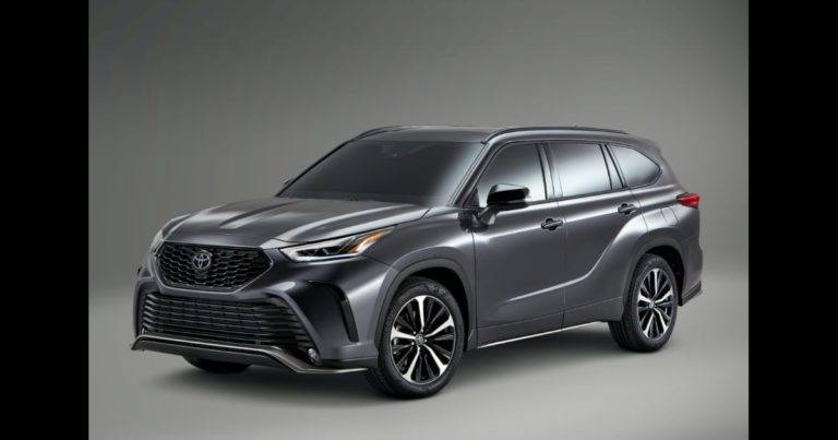 新型トヨタ・ハイランダー2021