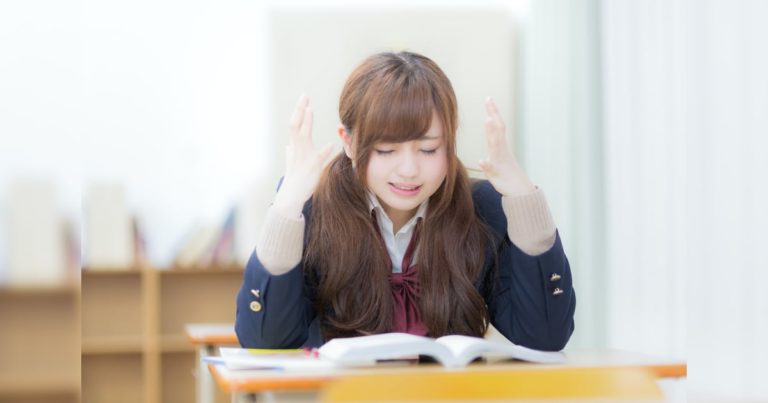 問題がわからない女の子