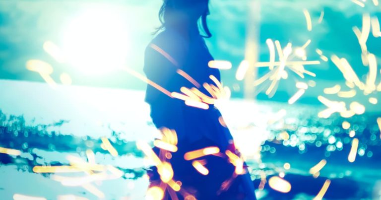 日本が花火で悪疫退散を祈願！日本らしくて素敵！【タイ人の反応】