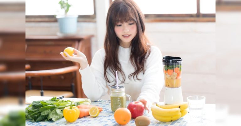 日本の「セブンイレブン」の惣菜で朝食を作った結果！見た目が豪華すぎる！【タイ人の反応】