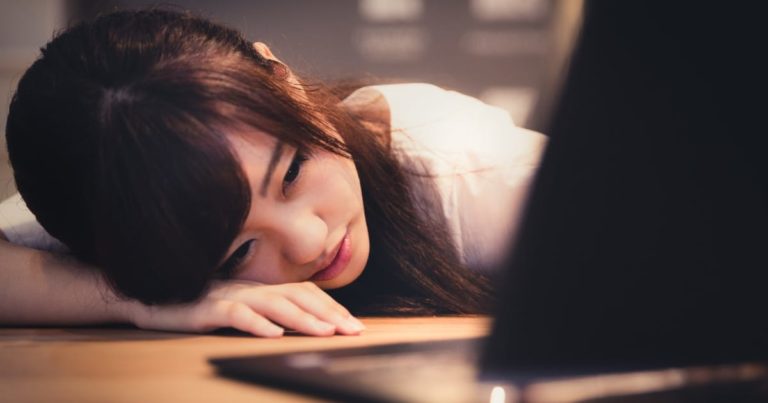 日本の風邪薬の広告が「やっと当たり前のことを言ってくれた」と絶賛！【タイ人の反応】