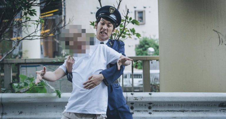 日本の警察や犯人が規律正しすぎてタイ人も「コントみたい」と爆笑！【タイ人の反応】