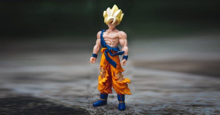 『ドラゴンボール』孫悟空超サイヤ人のフィギュア