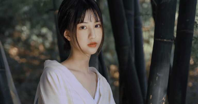 着物の美少女