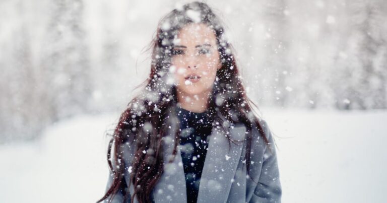 雪と外国人美女