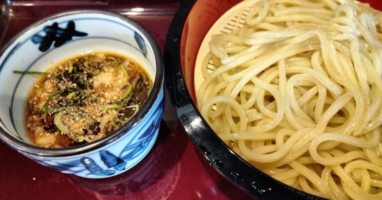タイ人の「日本のざるラーメンの美味しい食べ方」に日本人が大笑いｗｗｗ【タイ人の反応】