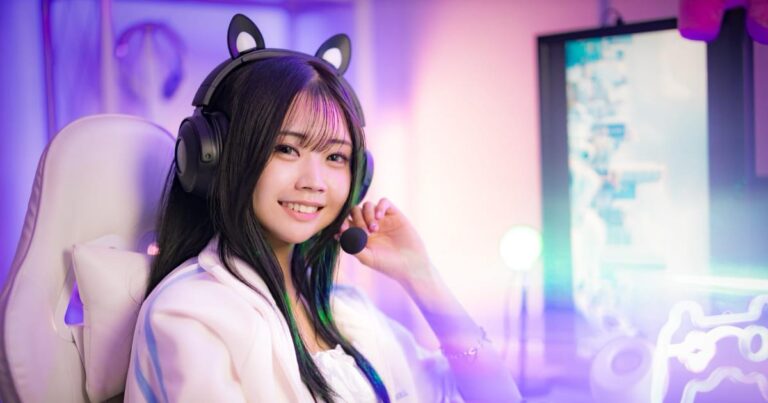 猫耳女の子